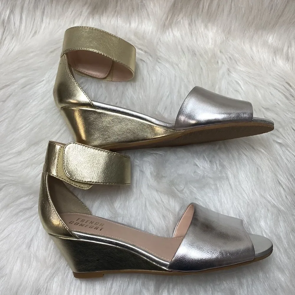 FRENCH COMFORT Champ/Silver Wedge Sandal‎
